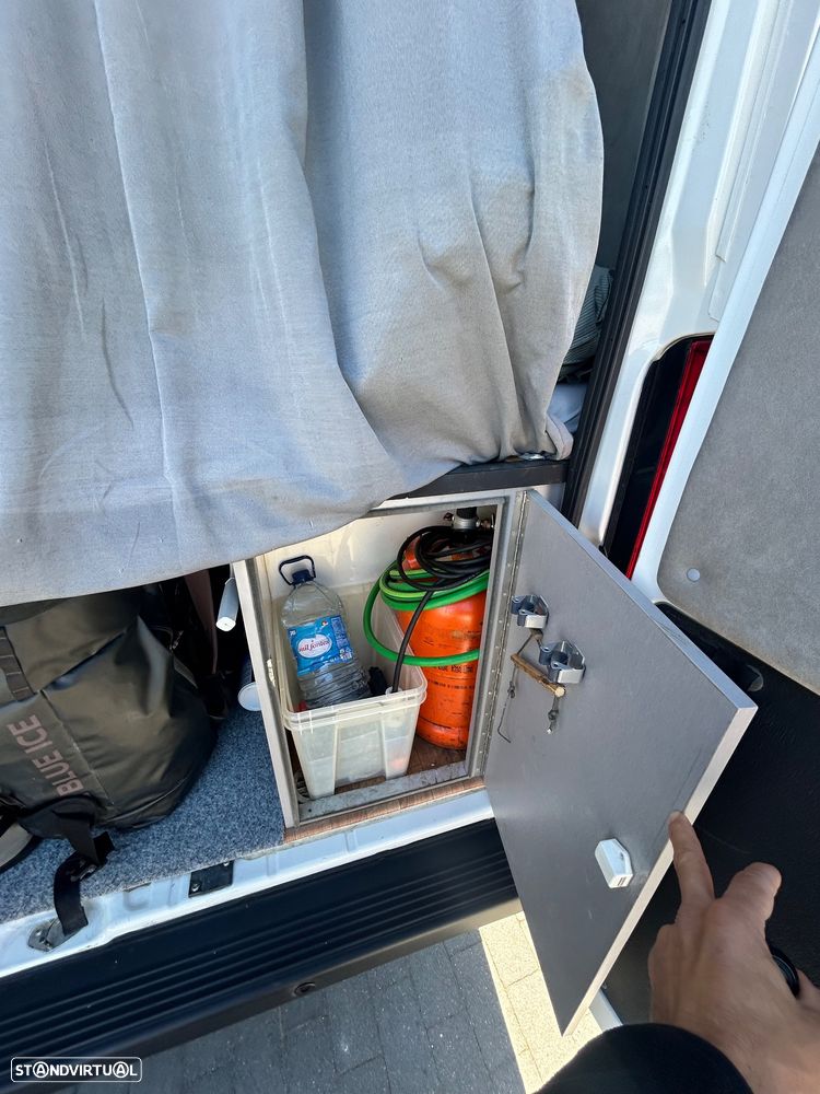 Peugeot Boxer 2.0 BLUE HDI - 25