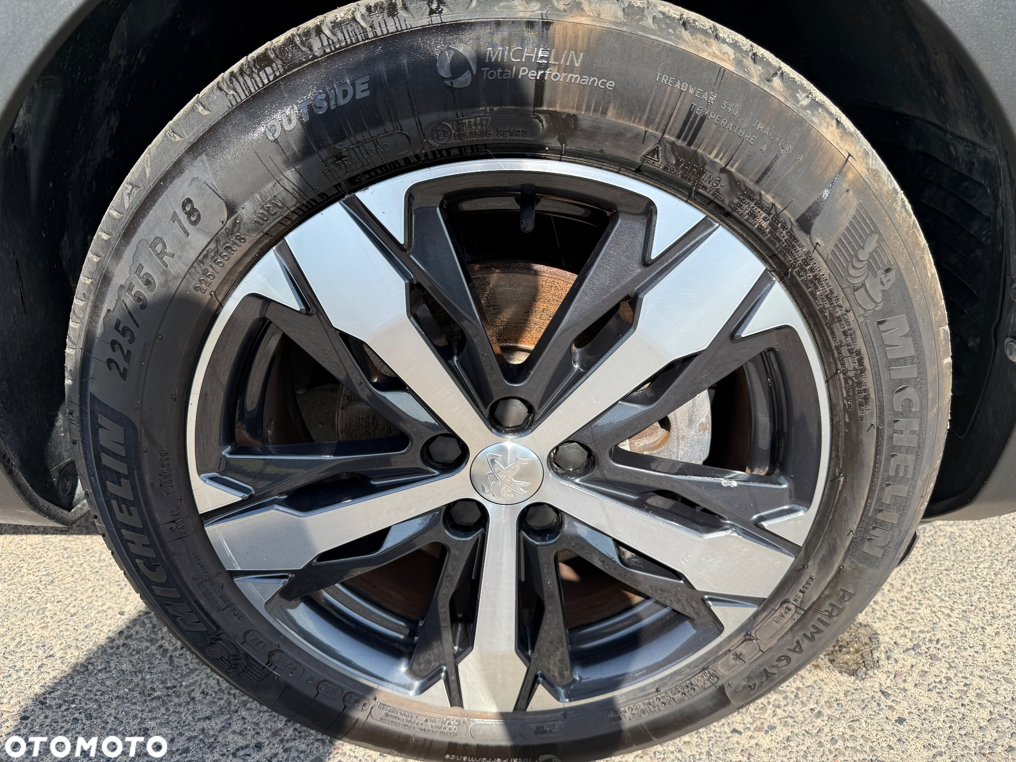 Peugeot 5008 1.2 PureTech Allure Pack S&S EAT8 - 24