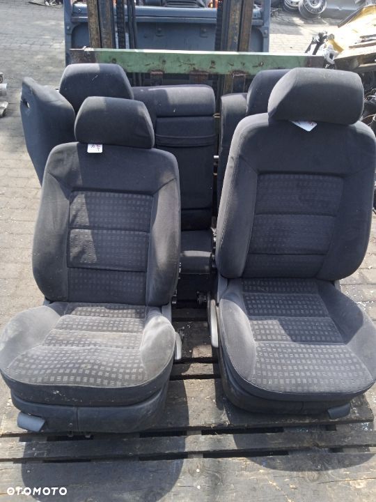 KOMPLET FOTELI PRZEDNICH PASSAT B5 LIFT - 1