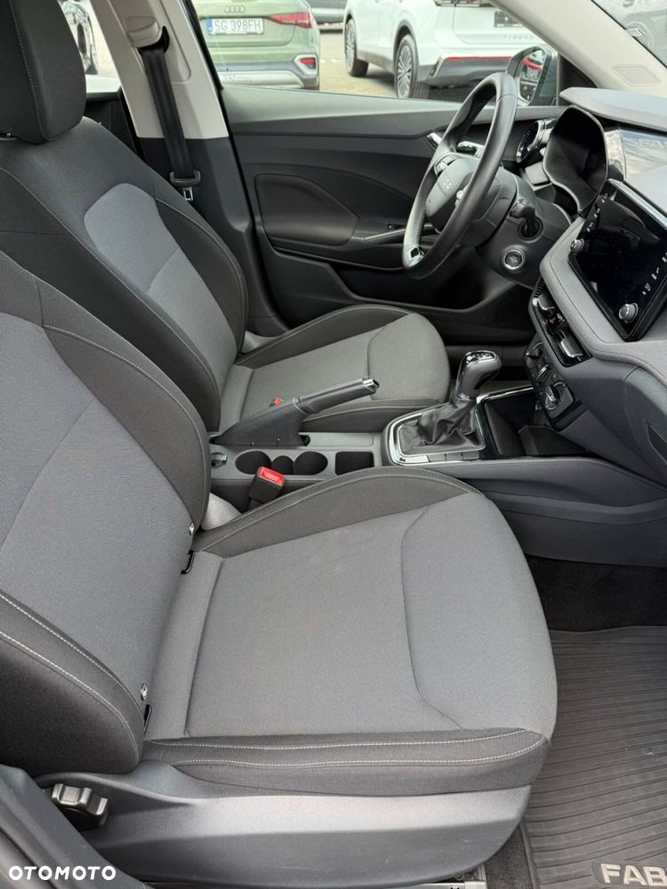 Skoda Fabia 1.0 TSI Selection DSG - 21