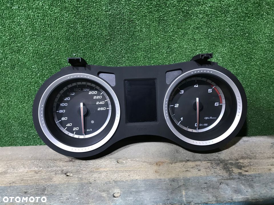 LICZNIK ZEGARY ALFA ROMEO BRERA 159 SPIDER 2.4 JTD LIFT 56081484 EUROPA MANUAL