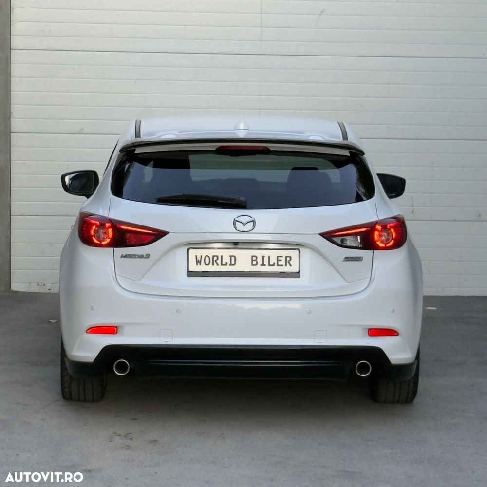 Mazda 3 G120 Revolution Top - 8