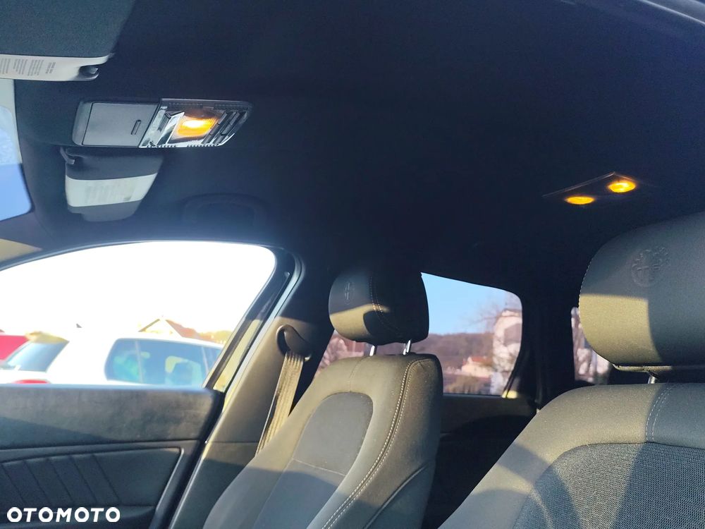 Alfa Romeo 159 2.0 JTDM 16V DPF - 34