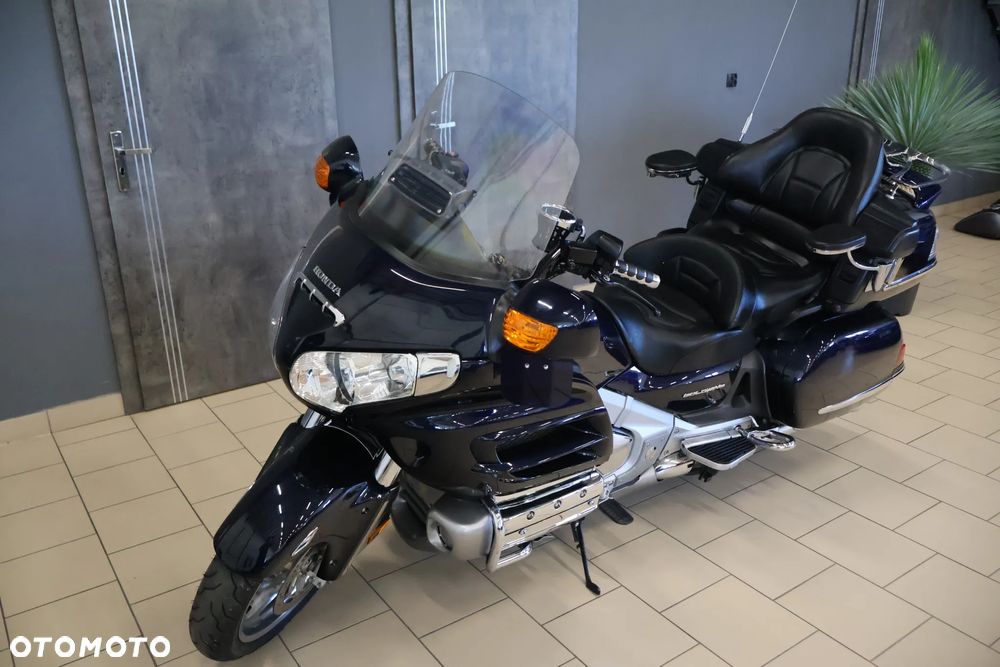 Honda GL - 23