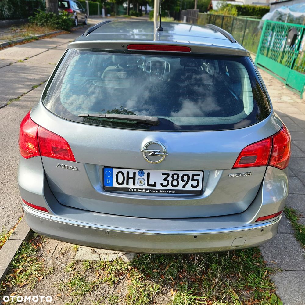 Opel Astra - 25