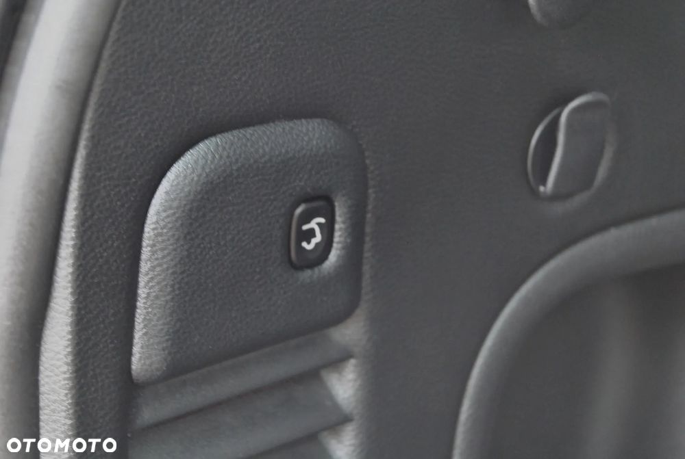 Jeep Grand Cherokee - 15