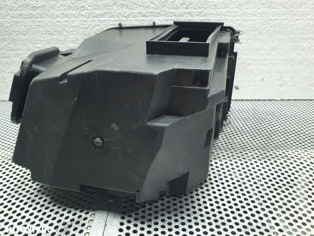 Carcasa ECU  MERCEDES-BENZ C-CLASS T-Model II S203 2001 - 2007 2.2 C 220 CDI OM 646.963 2035450203  ;  2035450801 - 4