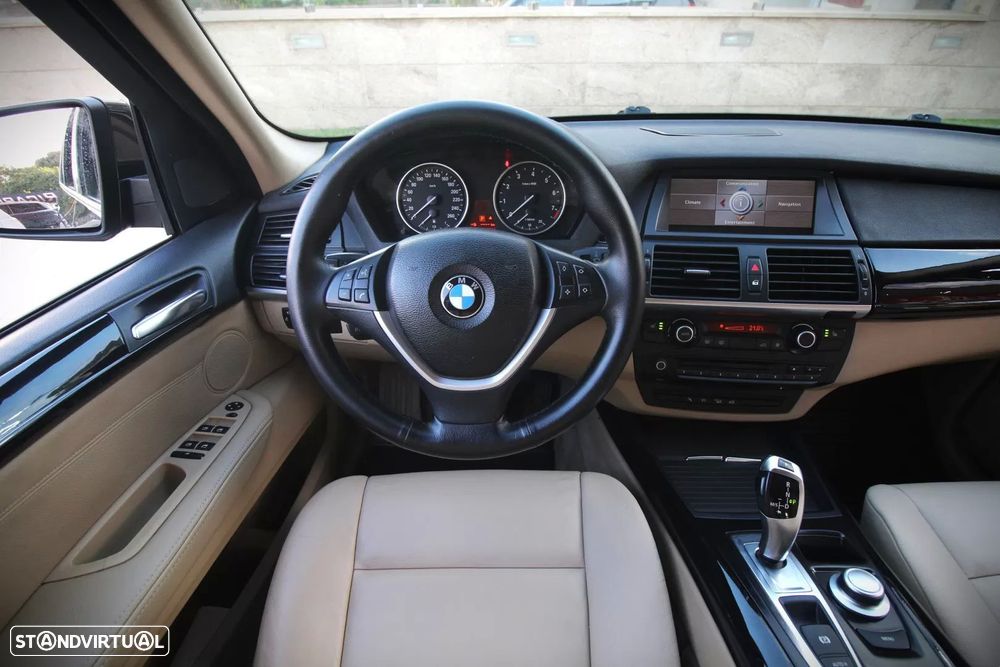 BMW X5 30 i xDrive - 15
