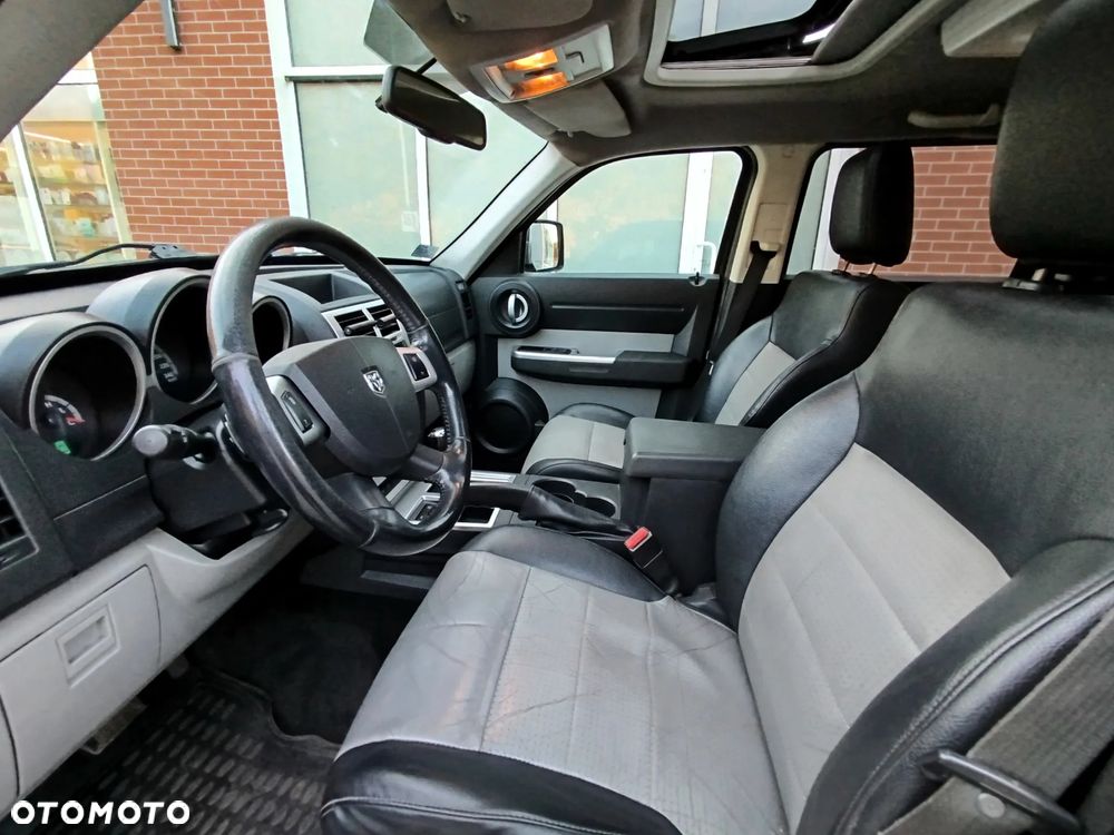 Dodge Nitro 2.8 CRD DPF Automatik SXT - 6