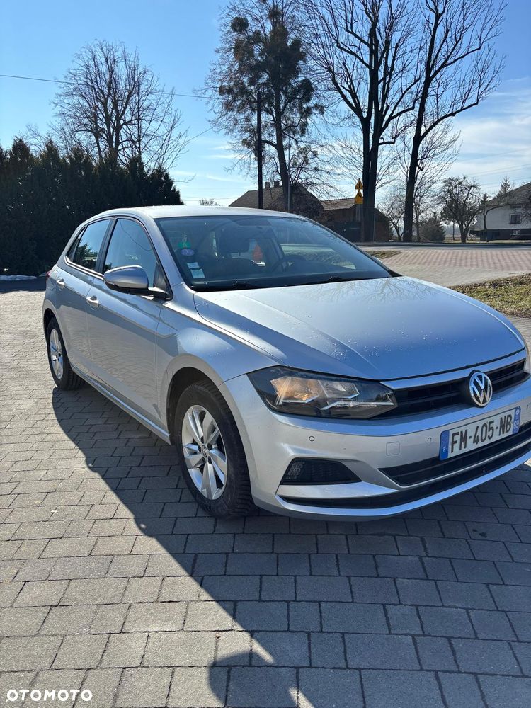 Volkswagen Polo 1.0 ACTIVE - 2