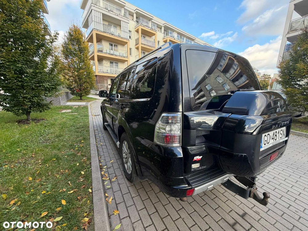 Mitsubishi Pajero - 7