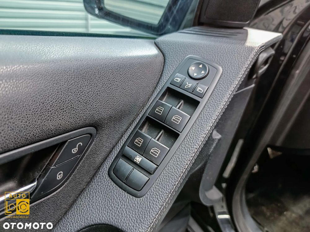 Mercedes-Benz Klasa R 320 CDI L 4-Matic - 26