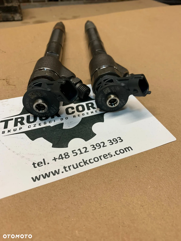 Wtryskiwacz Iveco Daily 2.3 5802846337 / 0445111143