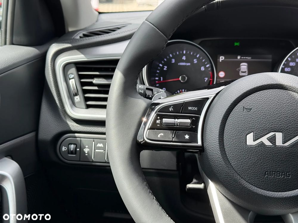 Kia XCeed 1.6 T-GDI M DCT - 20