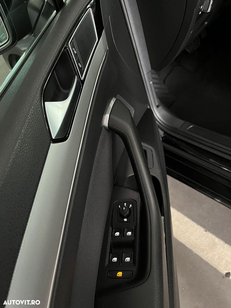Volkswagen Passat - 20