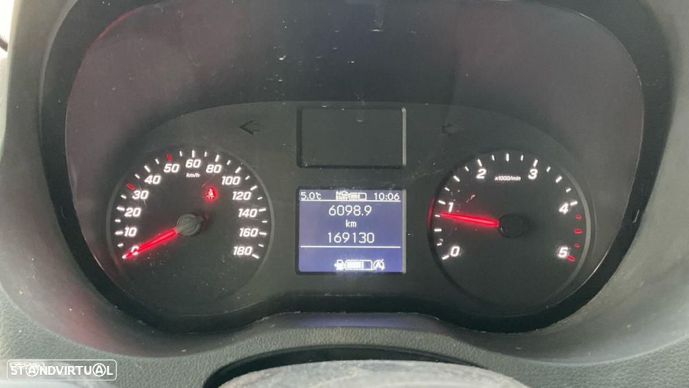 Mercedes-Benz Sprinter 7 Lugares c/iva - 4