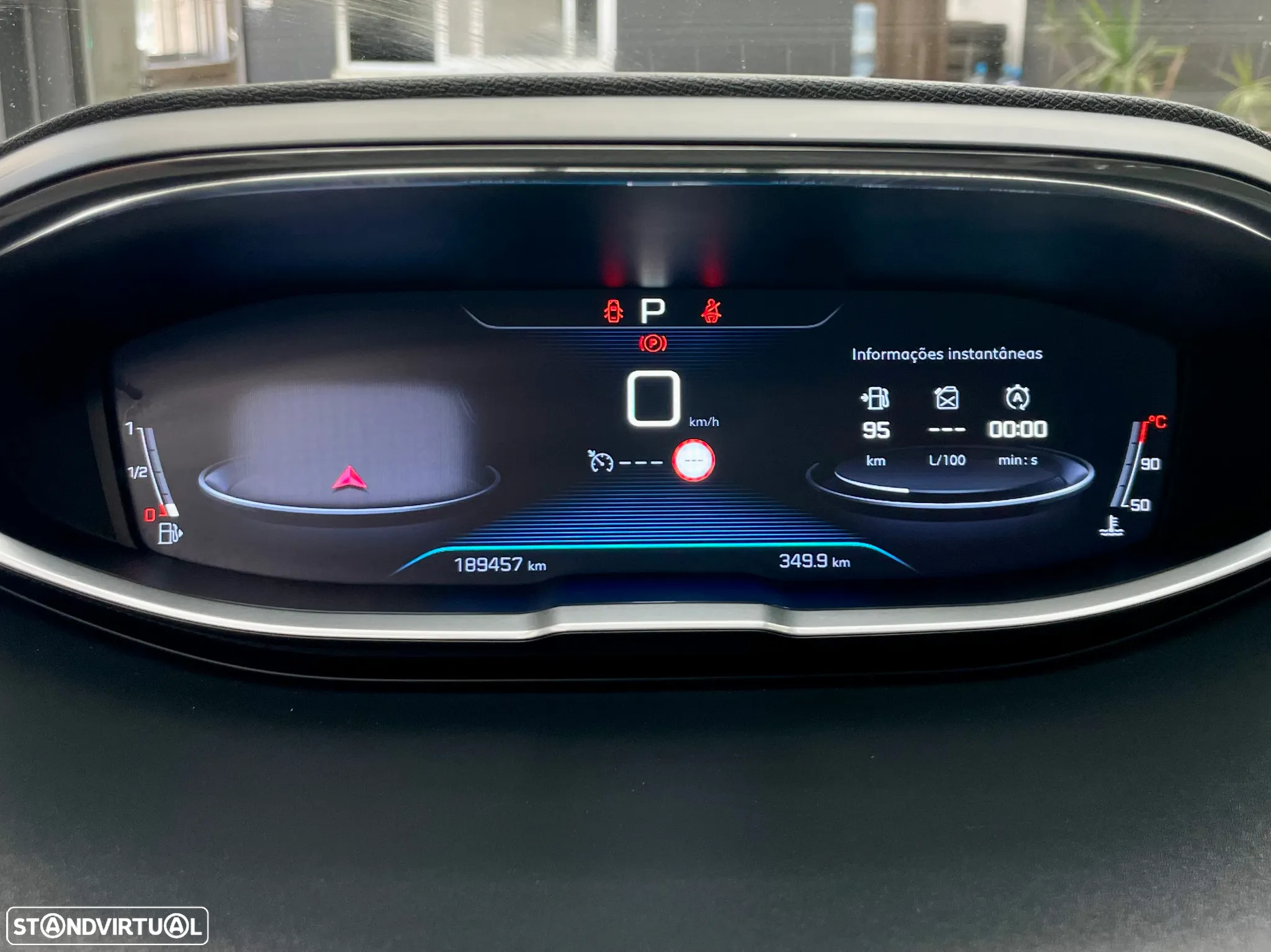 Peugeot 5008 1.6 BlueHDi Style EAT6 - 18