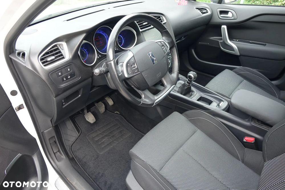 DS Automobiles DS 4 - 13