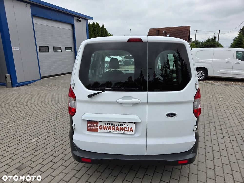 Ford Transit Courier - 5