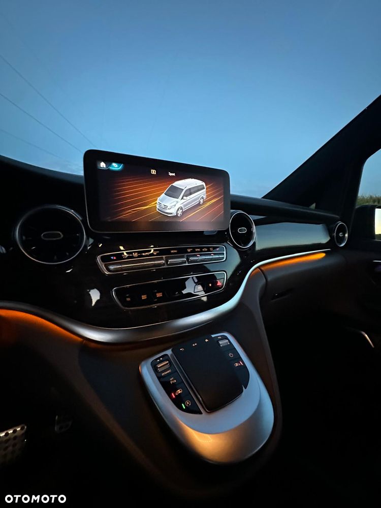 Mercedes-Benz Klasa V 300 d 9G-Tronic Avantgarde (ekstra dł) - 17