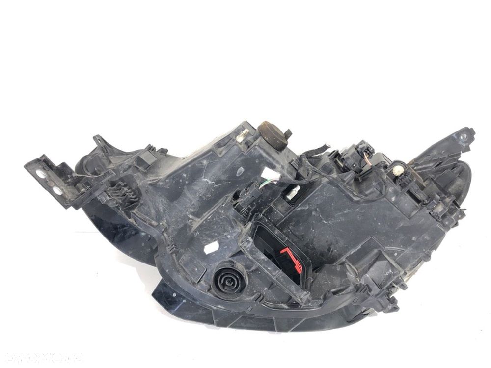 REFLEKTOR PRAWY PRZÓD LED  RENAULT MEGANE IV liftback (B9A/M/N_) 2015 - 2022 1.6 TCe 205 (B9MV) 151 - 6