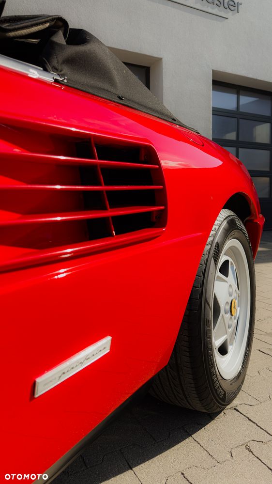 Ferrari Mondial - 18