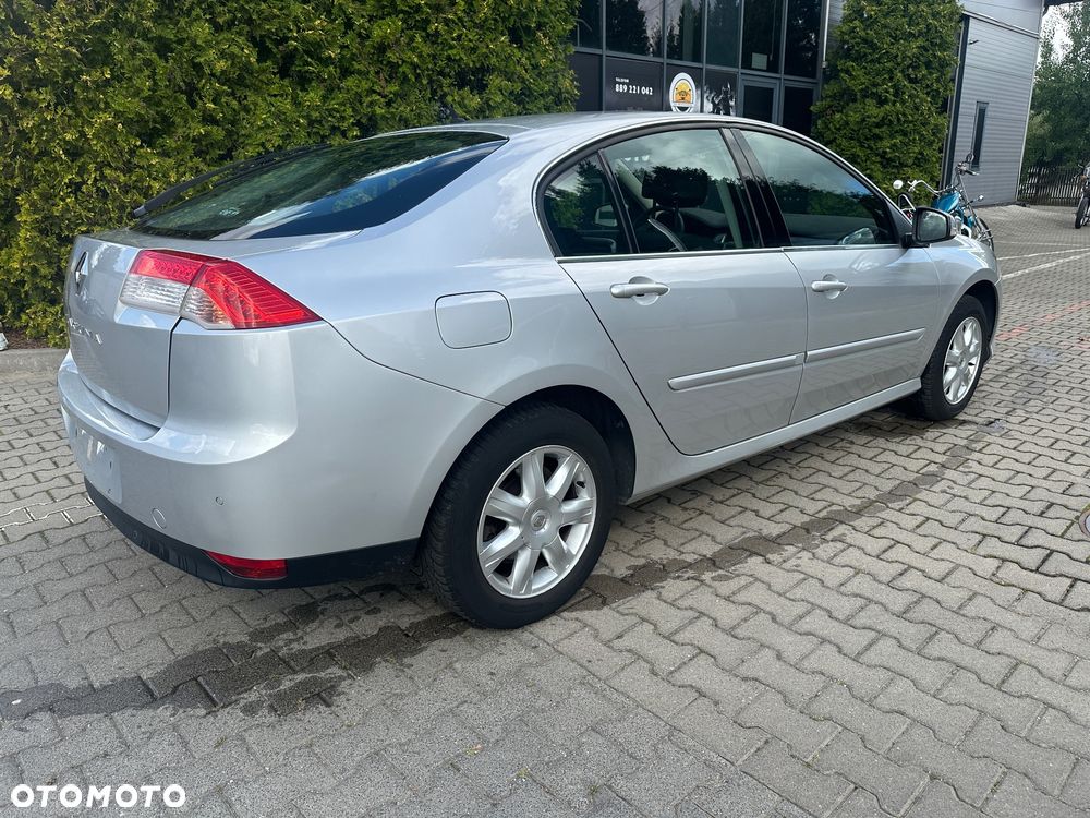 Renault Laguna 1.6 16V 110 Sportway - 10
