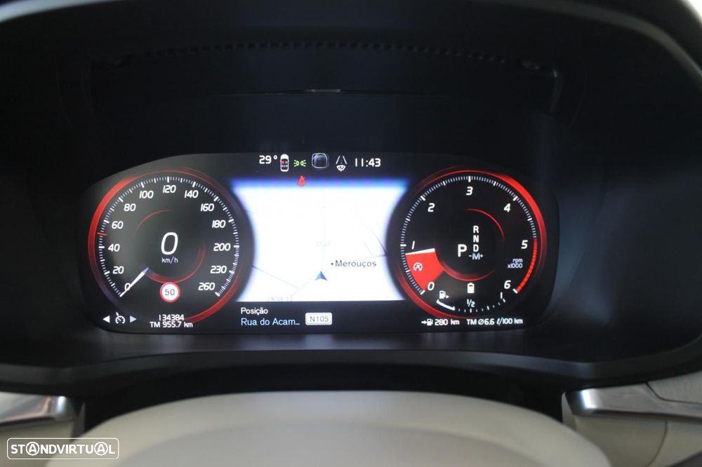 Volvo V60 Cross Country 2.0 B4 Geartronic - 23