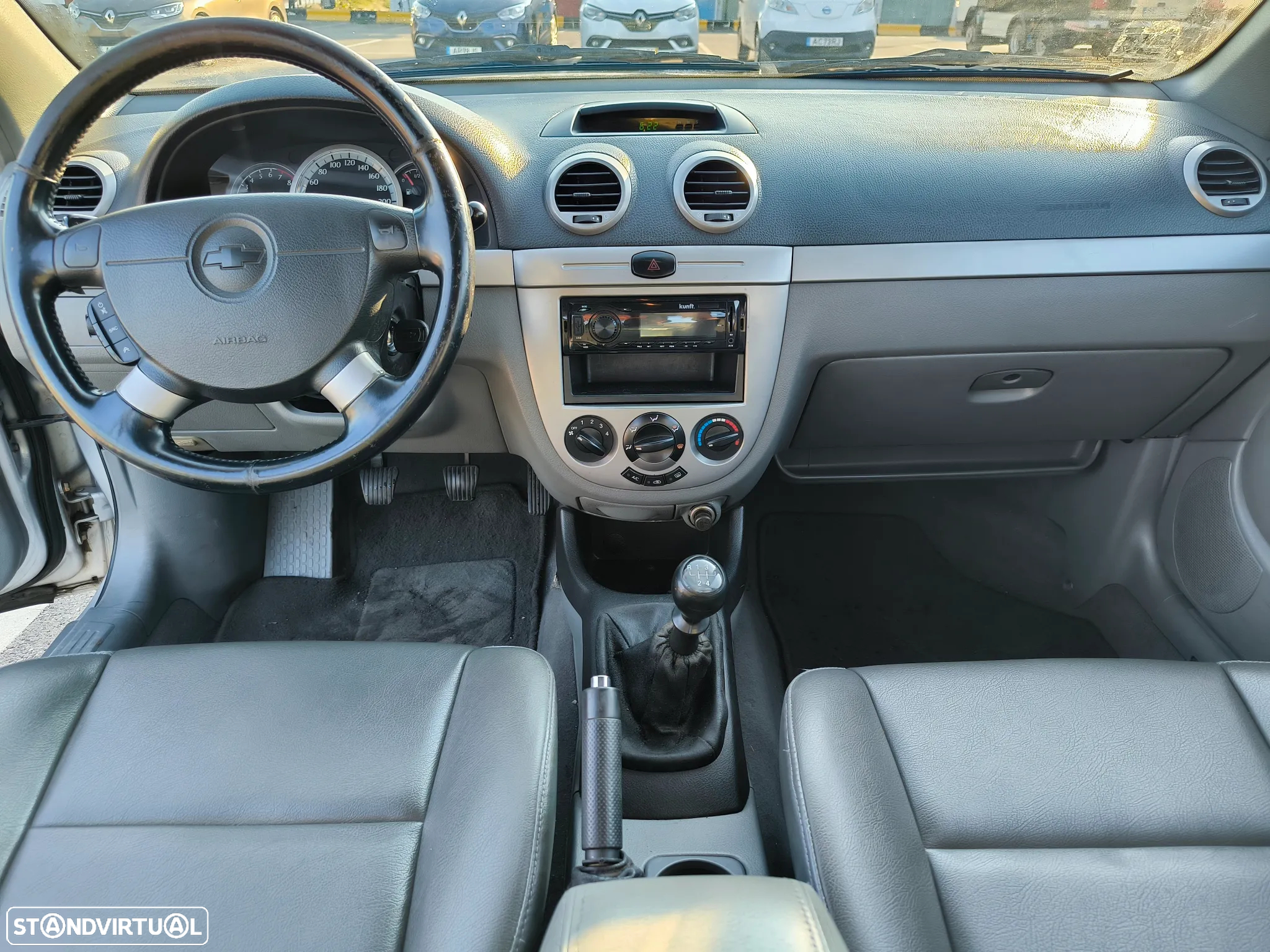Chevrolet Lacetti 1.4 SE - 8