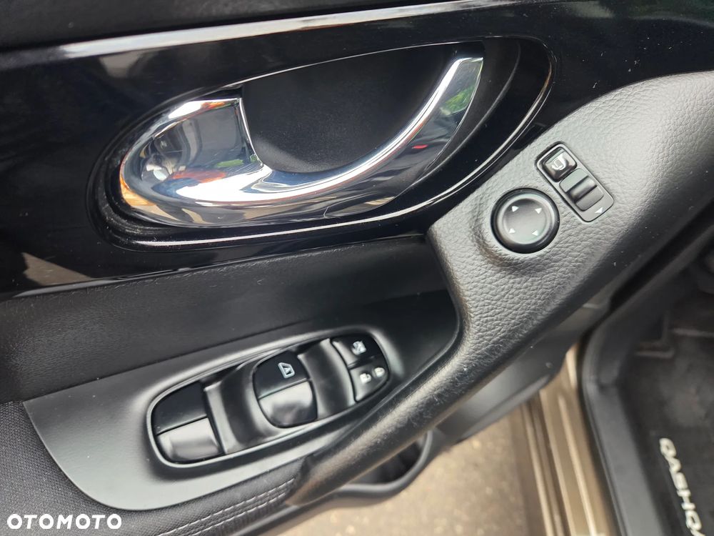 Nissan Qashqai 1.2 DIG-T Tekna - 18