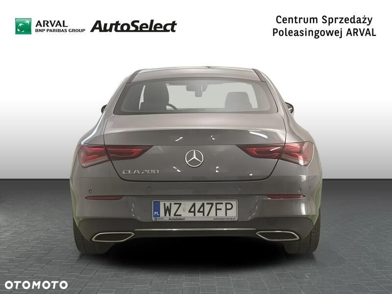 Mercedes-Benz CLA 200 7G-DCT - 5