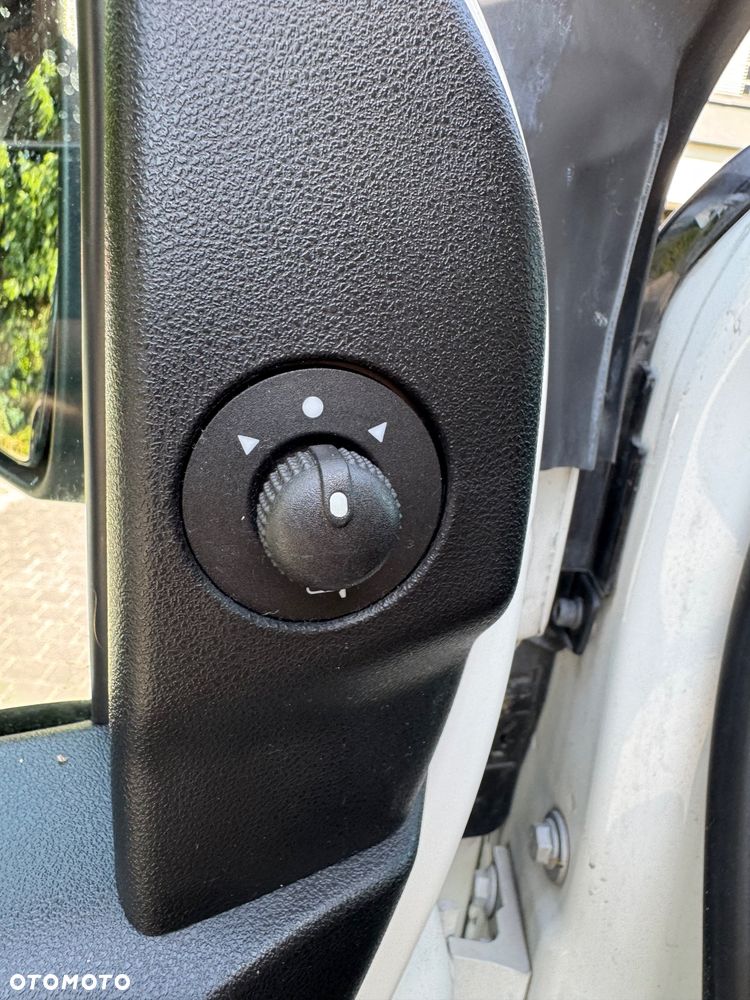 Fiat Doblo - 12