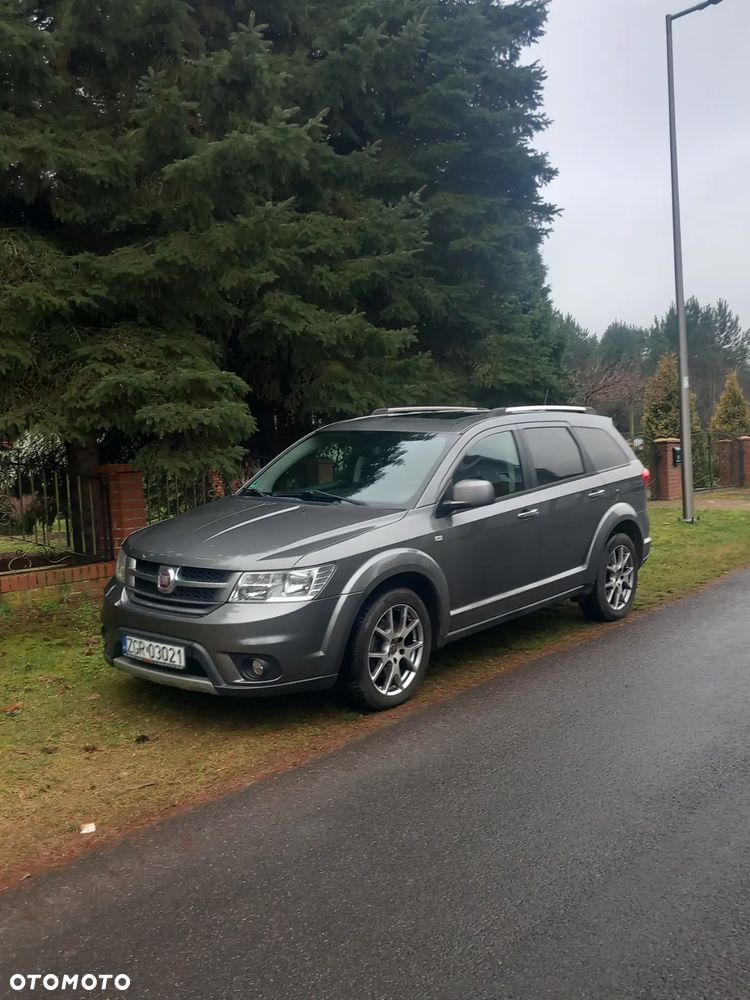 Fiat Freemont 2.0 Multijet 16V DPF Automatik Allrad Black Code - 3