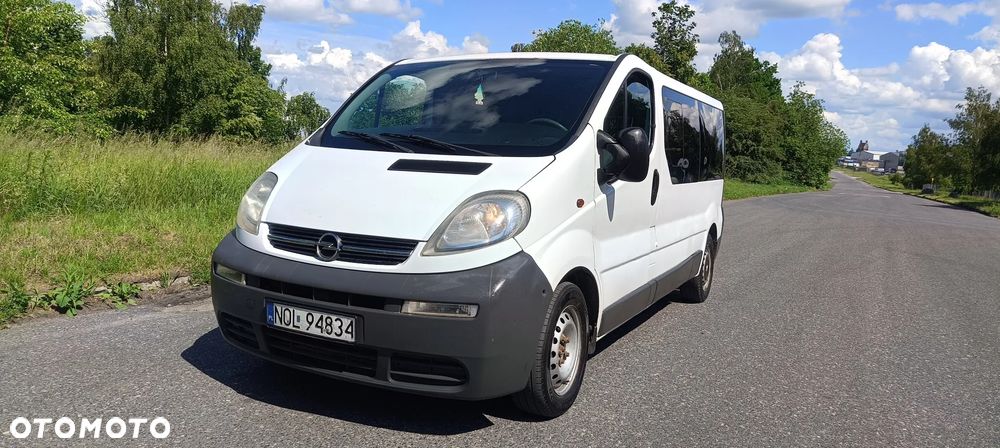Opel Vivaro - 1