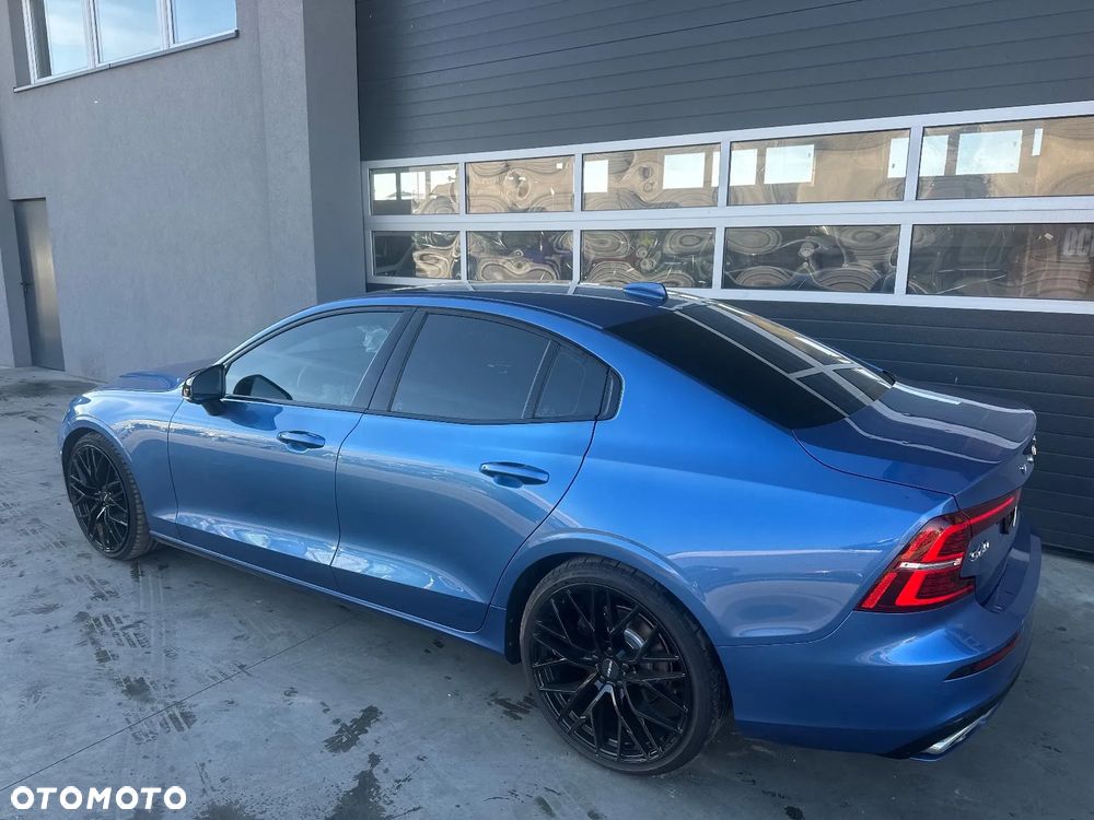 Volvo S60 T4 Momentum Pro - 5