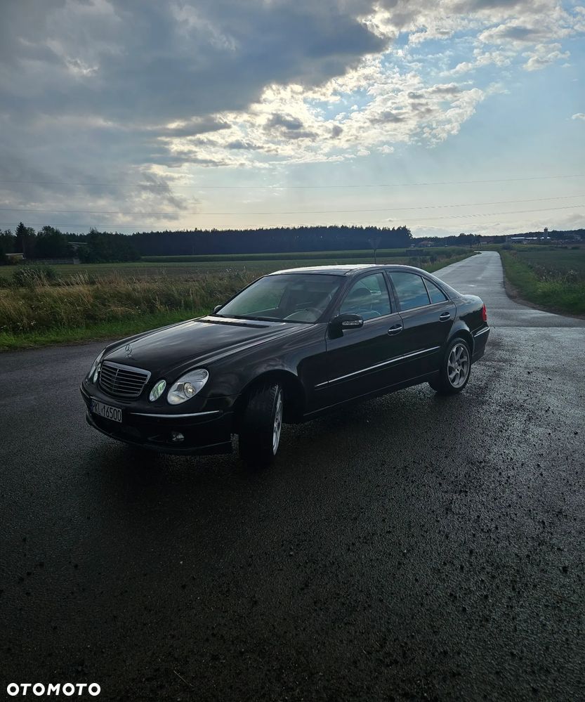 Mercedes-Benz Klasa E 500 4-Matic Elegance - 3