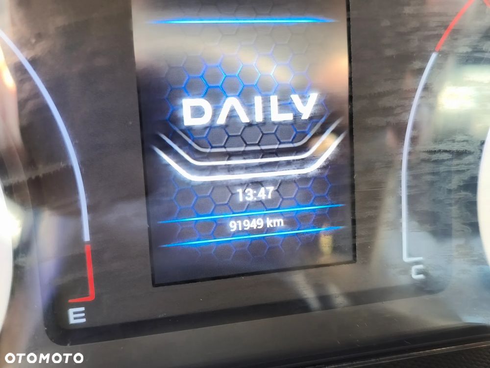 Iveco Daily KONTENER WINDA 35C16 - 12