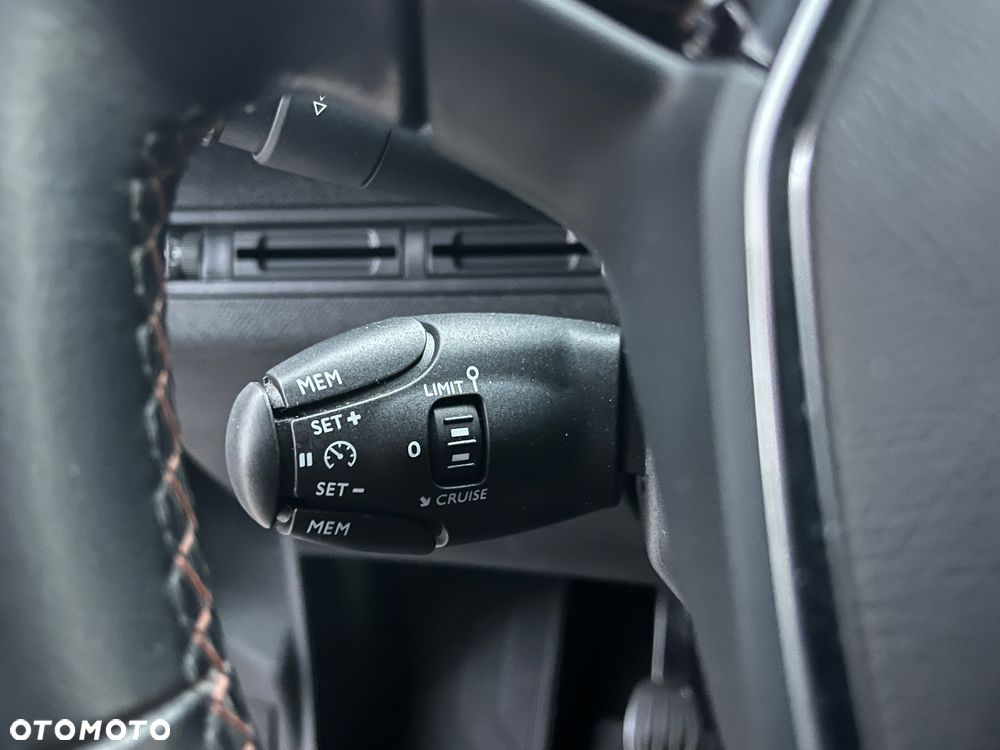 Peugeot 3008 - 17
