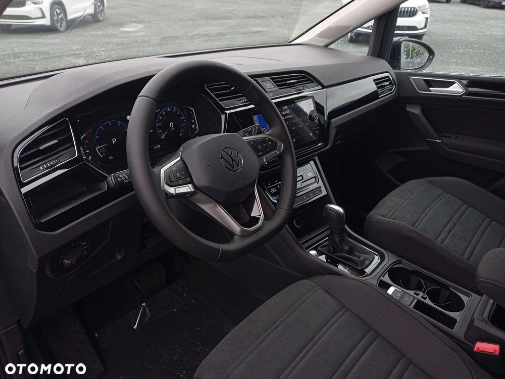 Volkswagen Touran 1.5 TSI EVO Highline DSG - 9