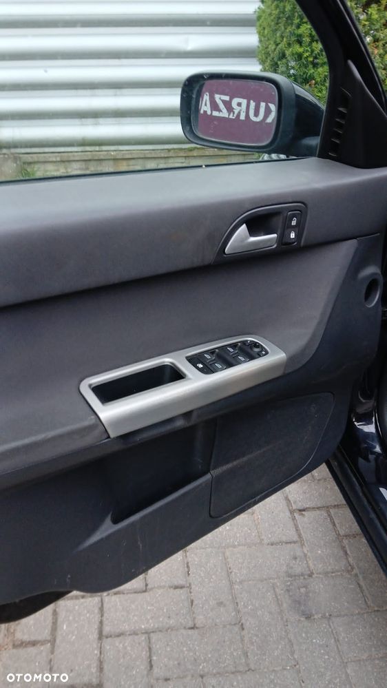 Volvo V50 1.8 - 19