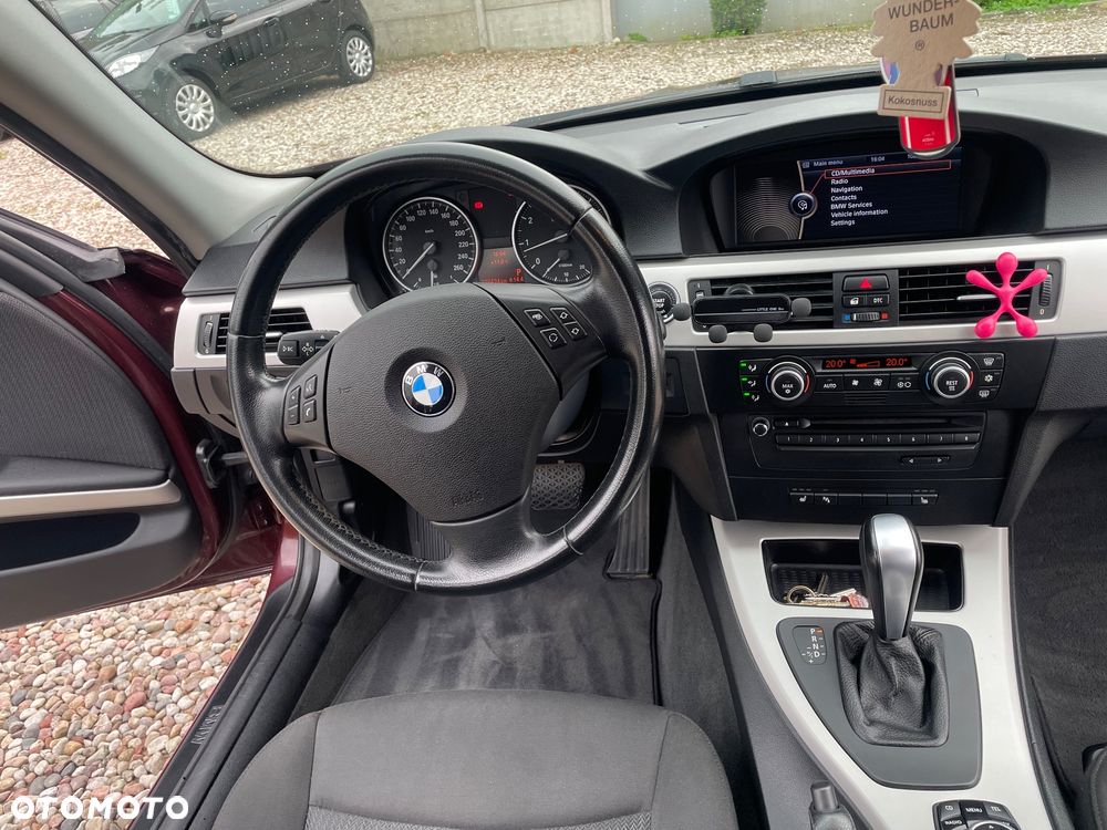 BMW Seria 3 - 16