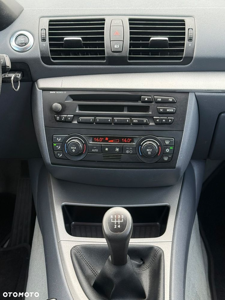 BMW Seria 1 - 29