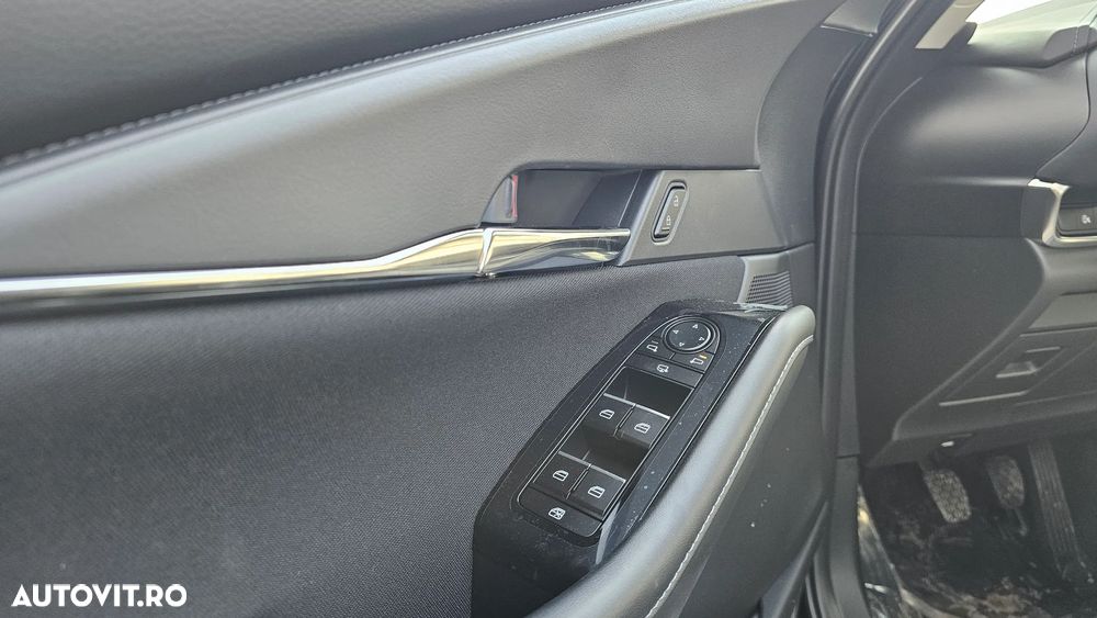 Mazda CX-30 e-SKYACTIV X186 MHEV Center-Line - 7