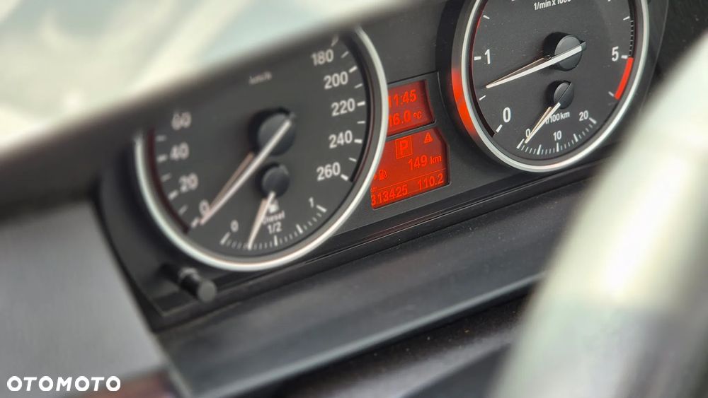 BMW Seria 5 - 26