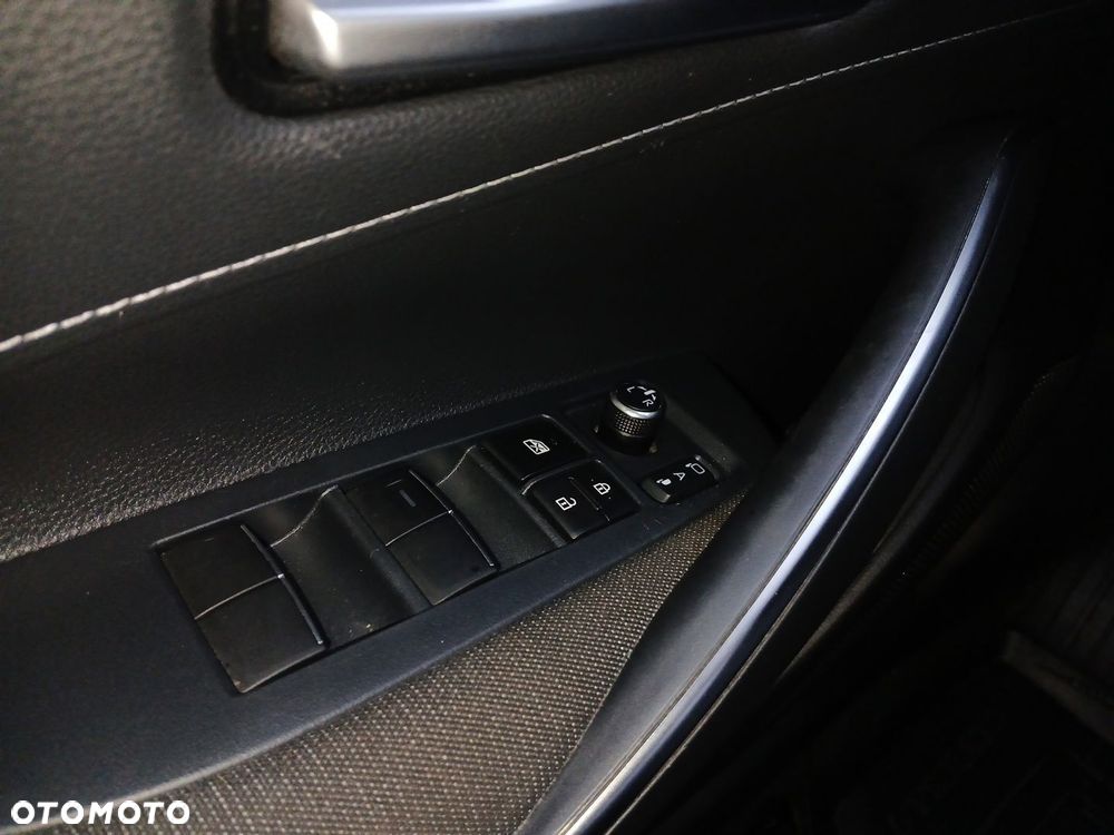 Toyota Corolla 1.8 Hybrid Comfort - 21