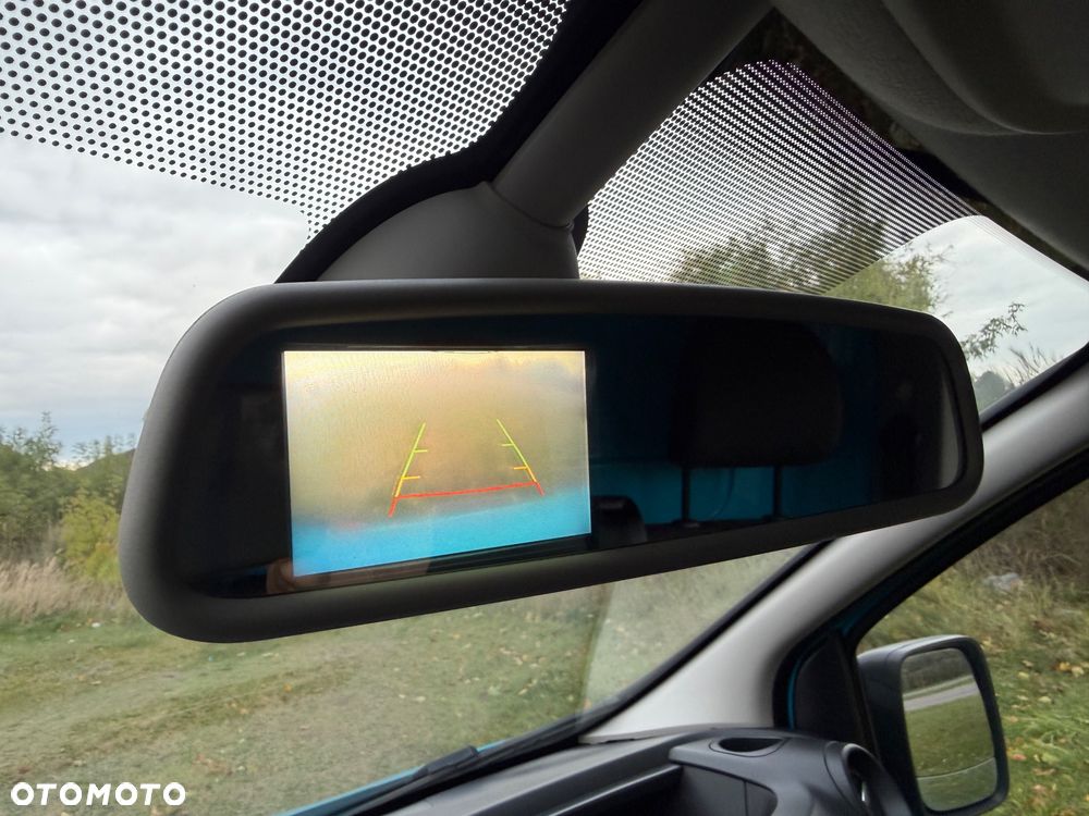 Renault Trafic - 18