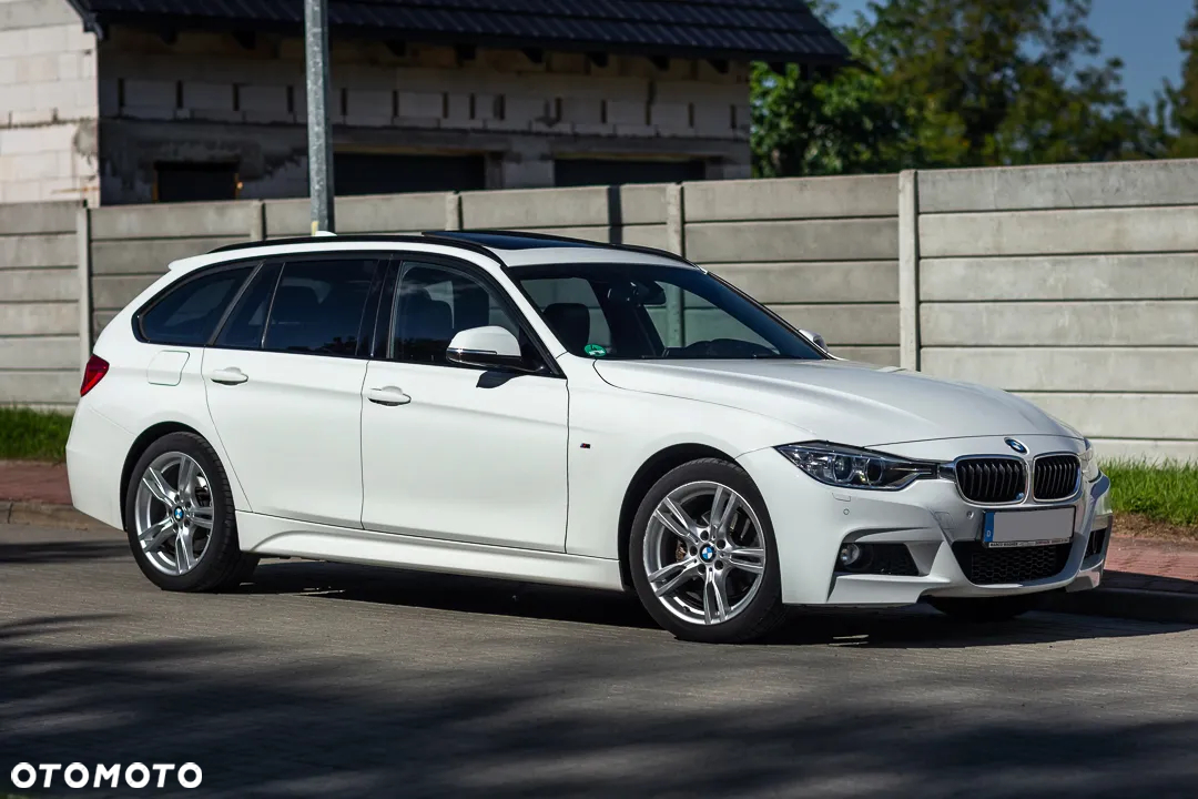 BMW Seria 3 320d xDrive M Sport - 4
