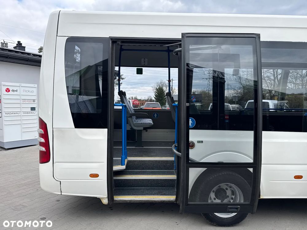 Mercedes-Benz Sprinter - 36