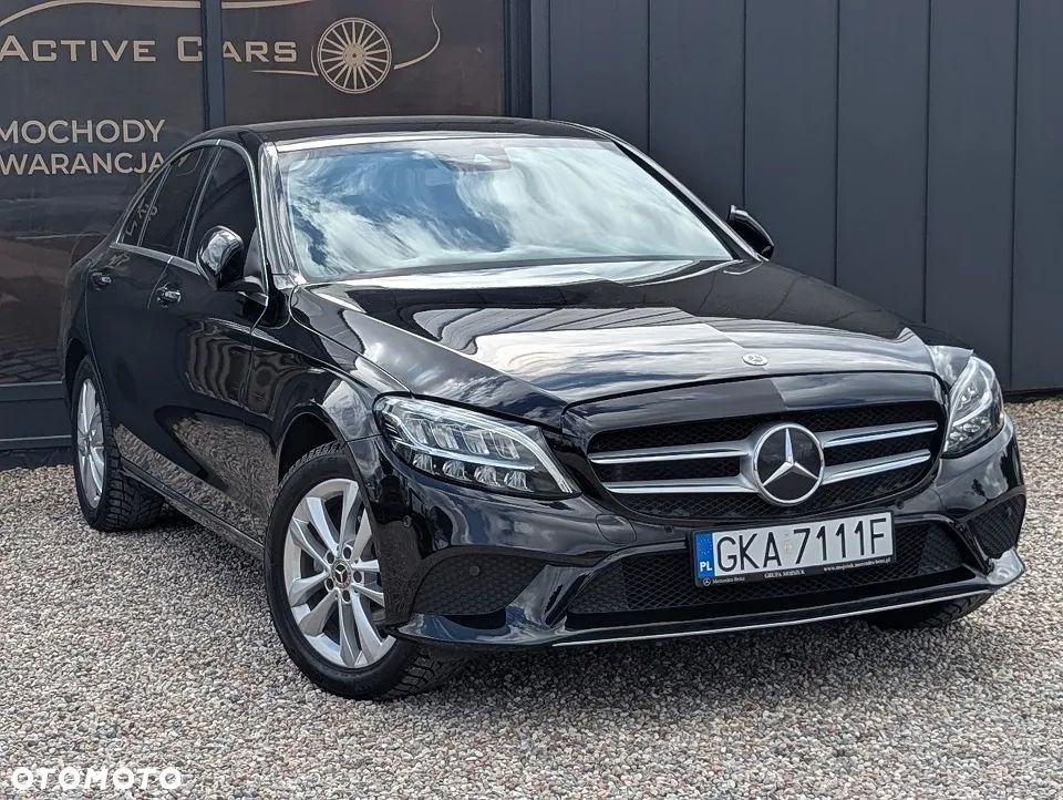 Mercedes-Benz Klasa C 220 d 4Matic 9G-TRONIC Avantgarde - 4