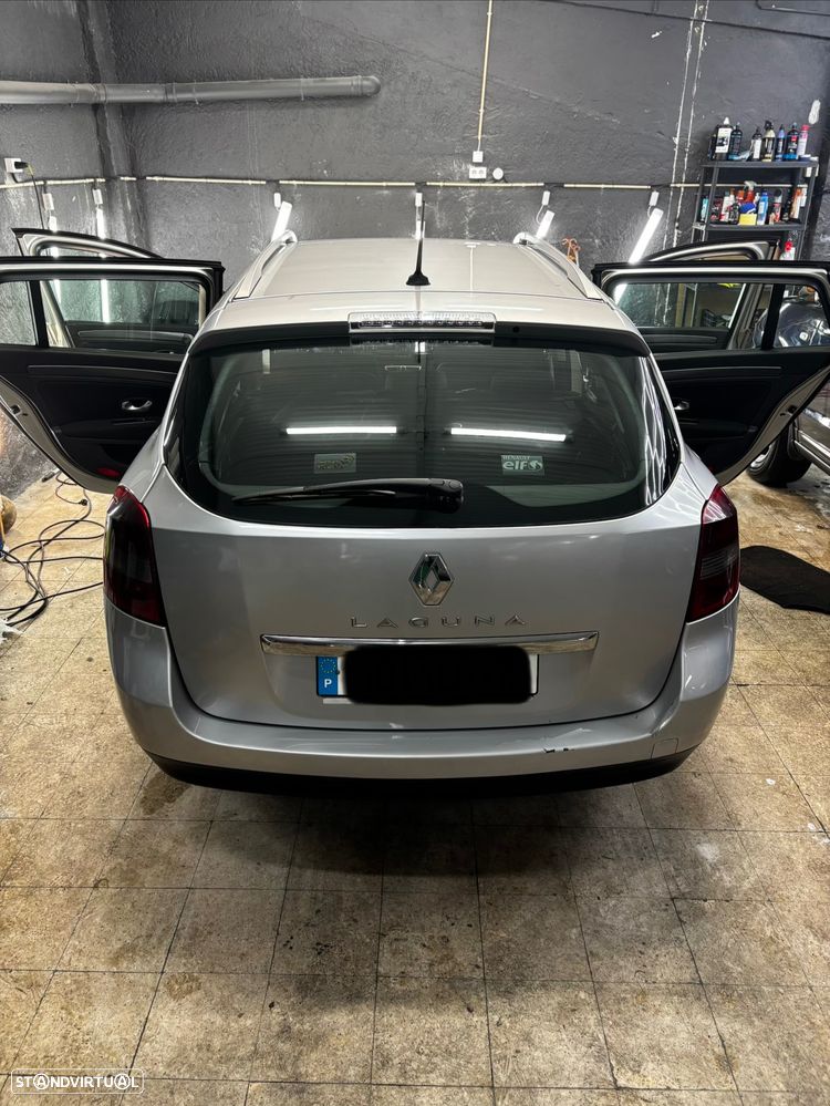 Renault Laguna Break dCi 110 FAP Paris - 6